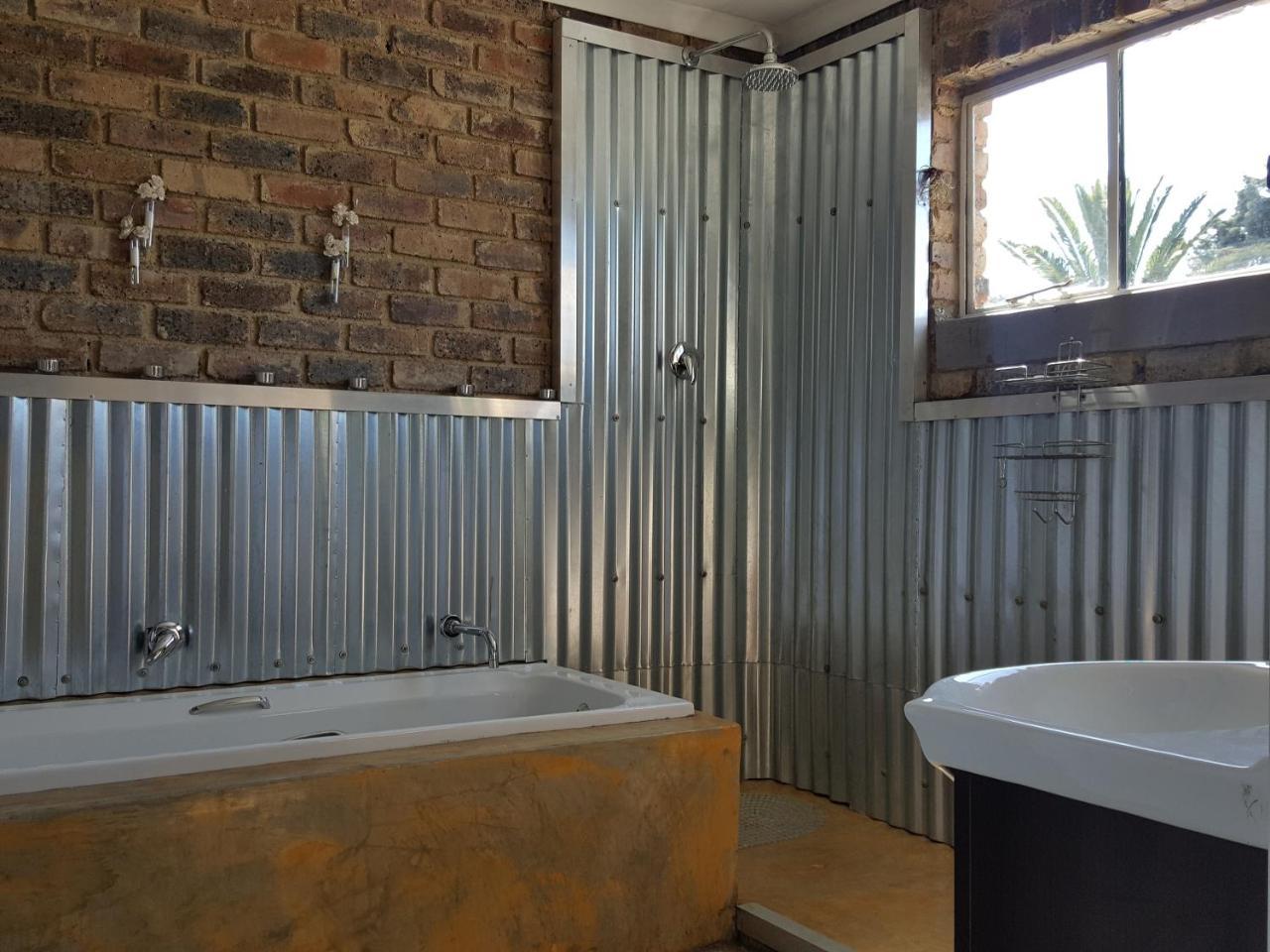 Midrand Guesthouse - Tasa Exterior foto